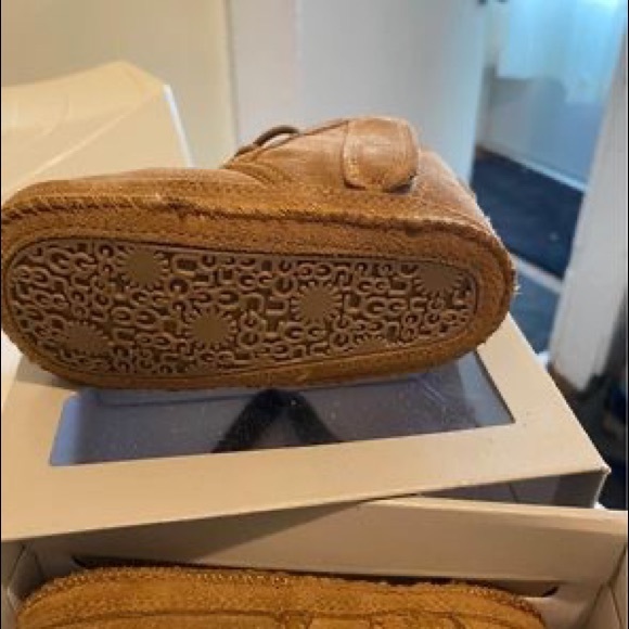 Baby Ugg boots 4c - Picture 2 of 4